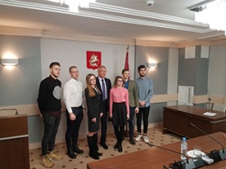 Студенты НИУ МГСУ посетили Московскую городскую Думу
