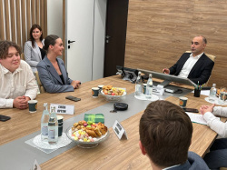 Министр Артур Гарибян пригласил студентов Мытищинского филиала НИУ МГСУ на чаепитие