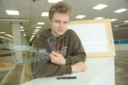 Студент МГСУ стал выпускать свои чертёжные инструменты взамен импортных
